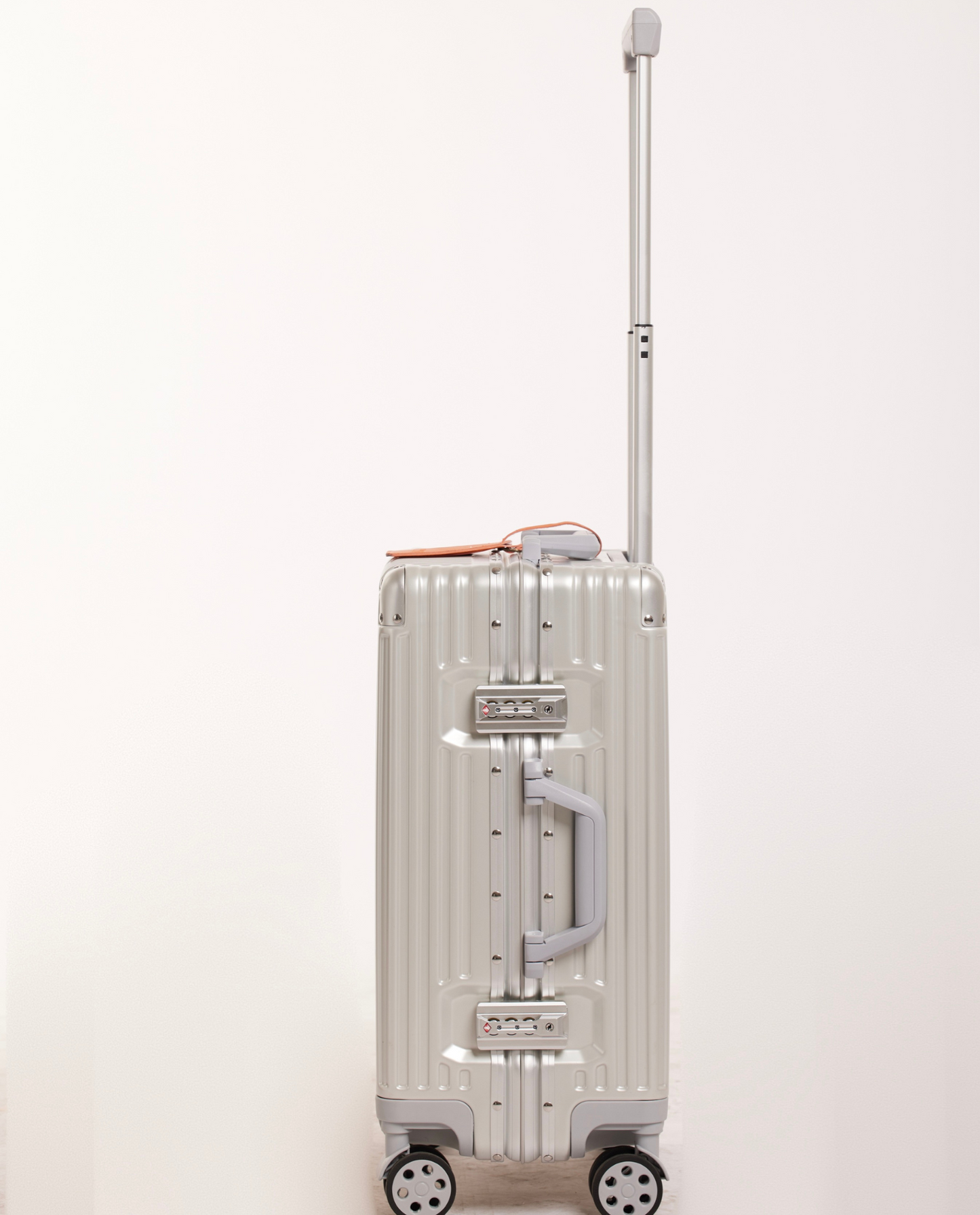 THE FLYON DISCOVERY TSA